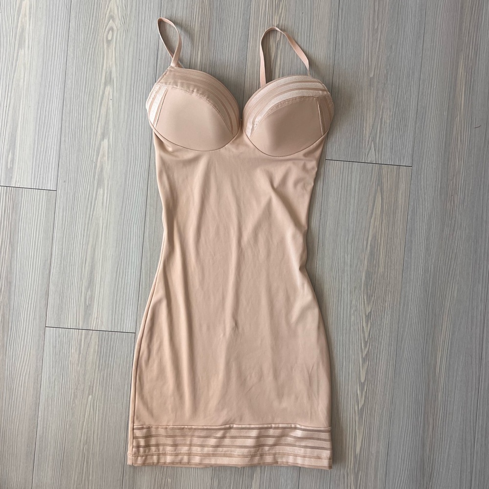Spanks dress shapewear size M